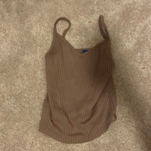 Light brown tank top.